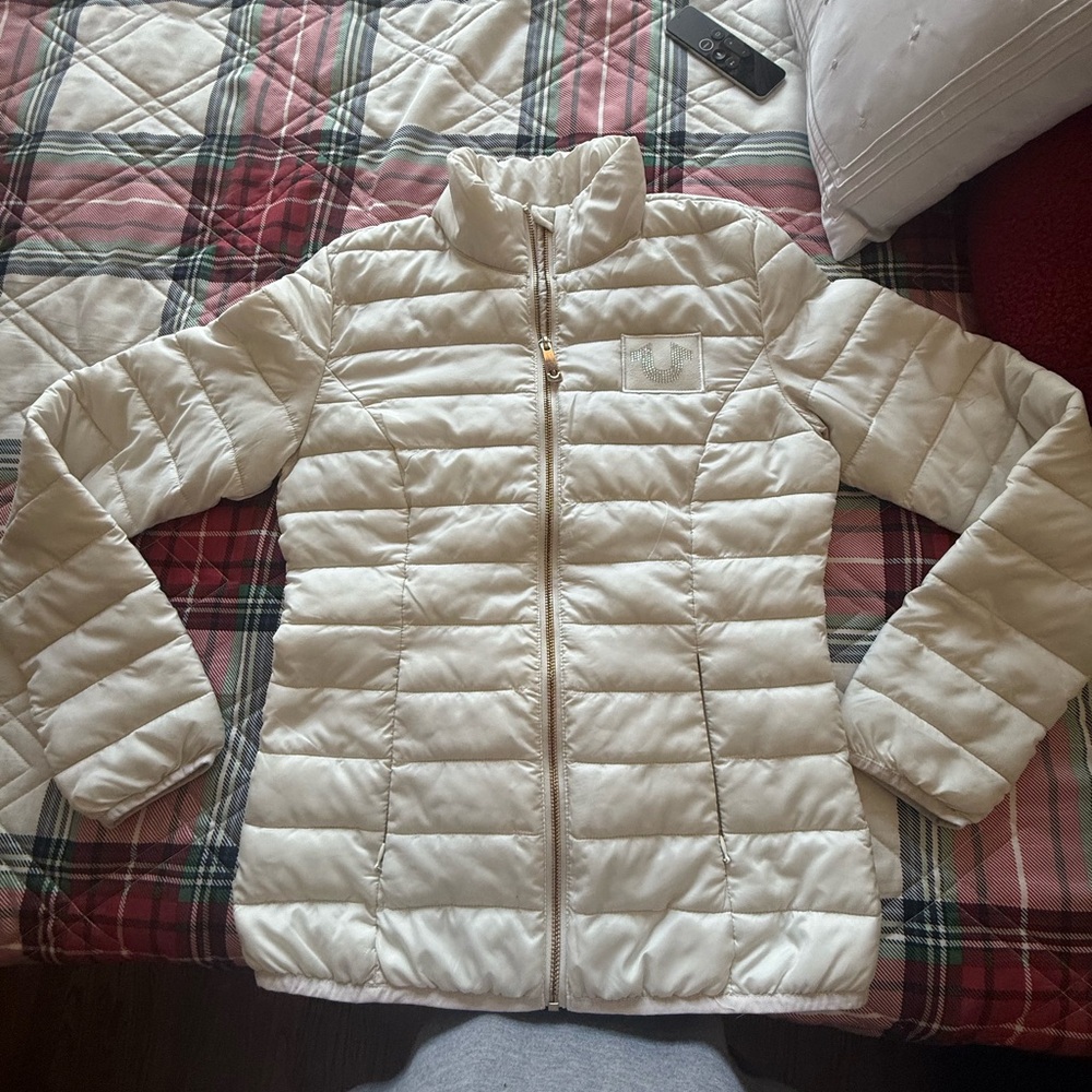 True Religion Cream Quilted Puffer Jacket Lightweight